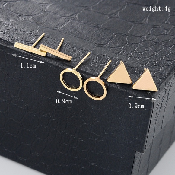 ❤️4 for $20 Sale❤️Silver/Gold 3 pairs of earrings - Picture 3 of 4